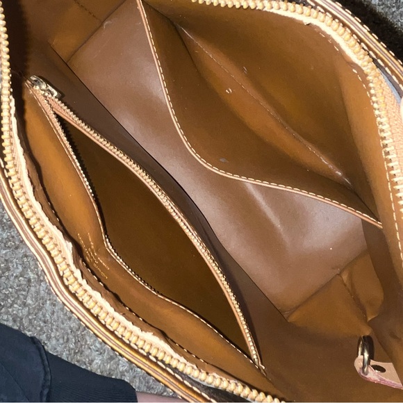 LOUIS VUITTON BRONZE VERNIS AUSTIN - Picture 12 of 14